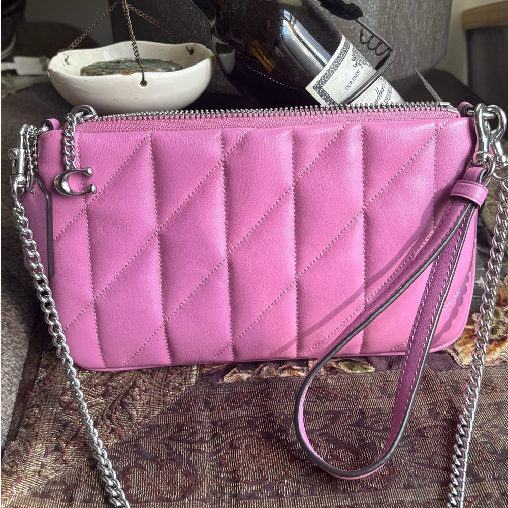 Authentic COACH 1941  Quilted leather Chain Shoulder Bag/wristlet